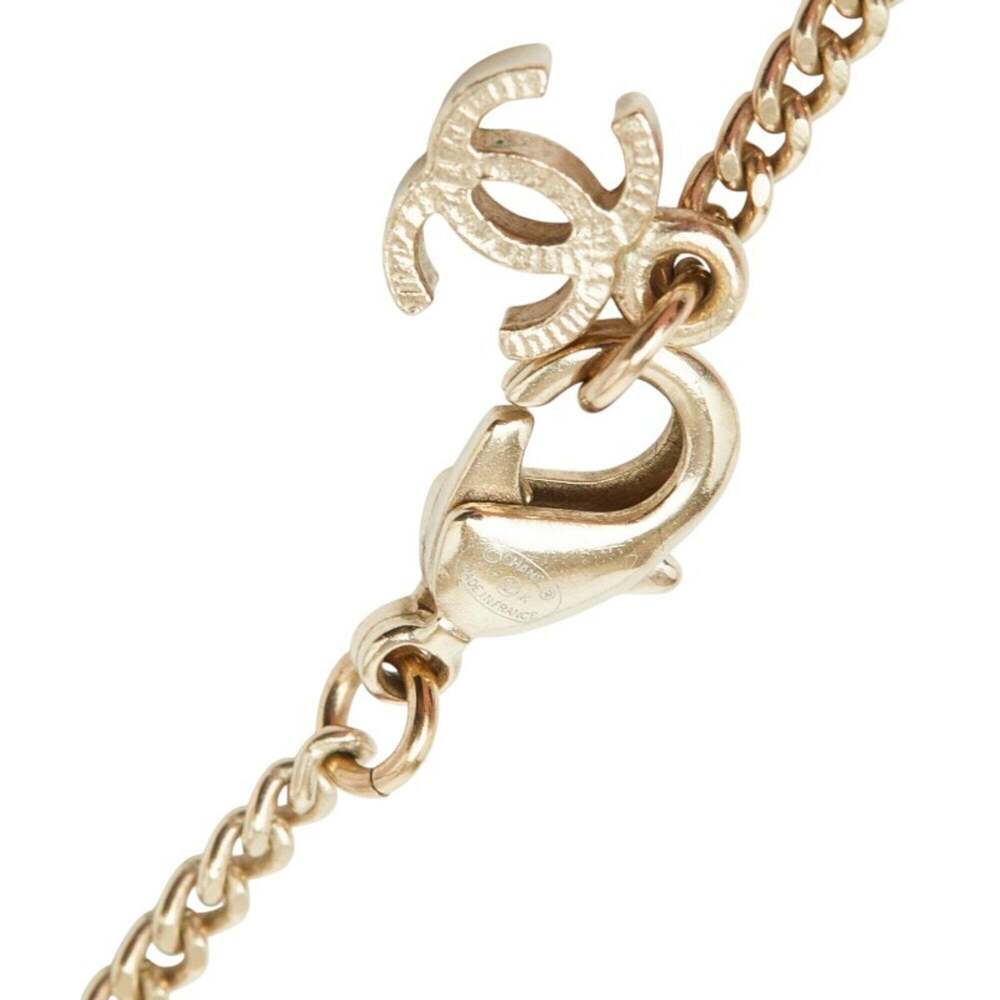 CHANEL Orange Pearl Logo Necklace - Picture 5 of 7